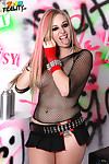 Avril vagine at teenfidelity